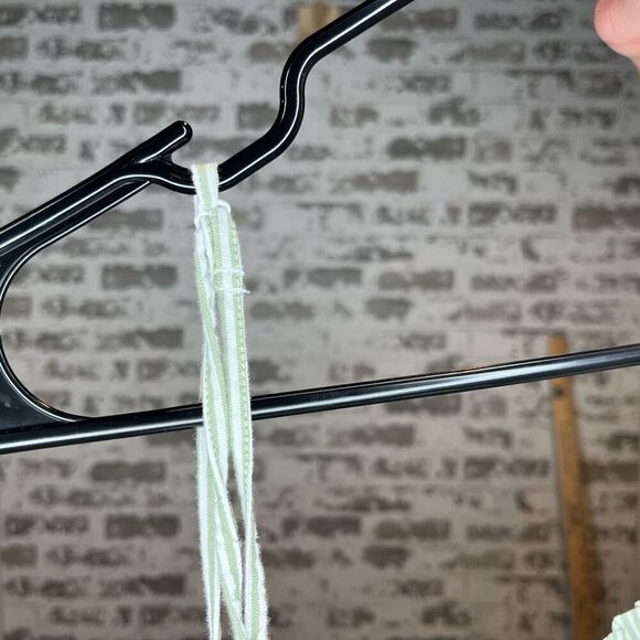 American Eagle | women striped cropped tank top - Picture 4 of 9